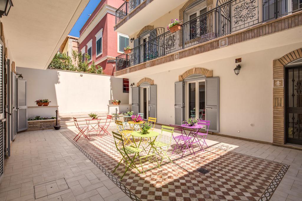 The Bricks Rome Hotel ภายนอก รูปภาพ