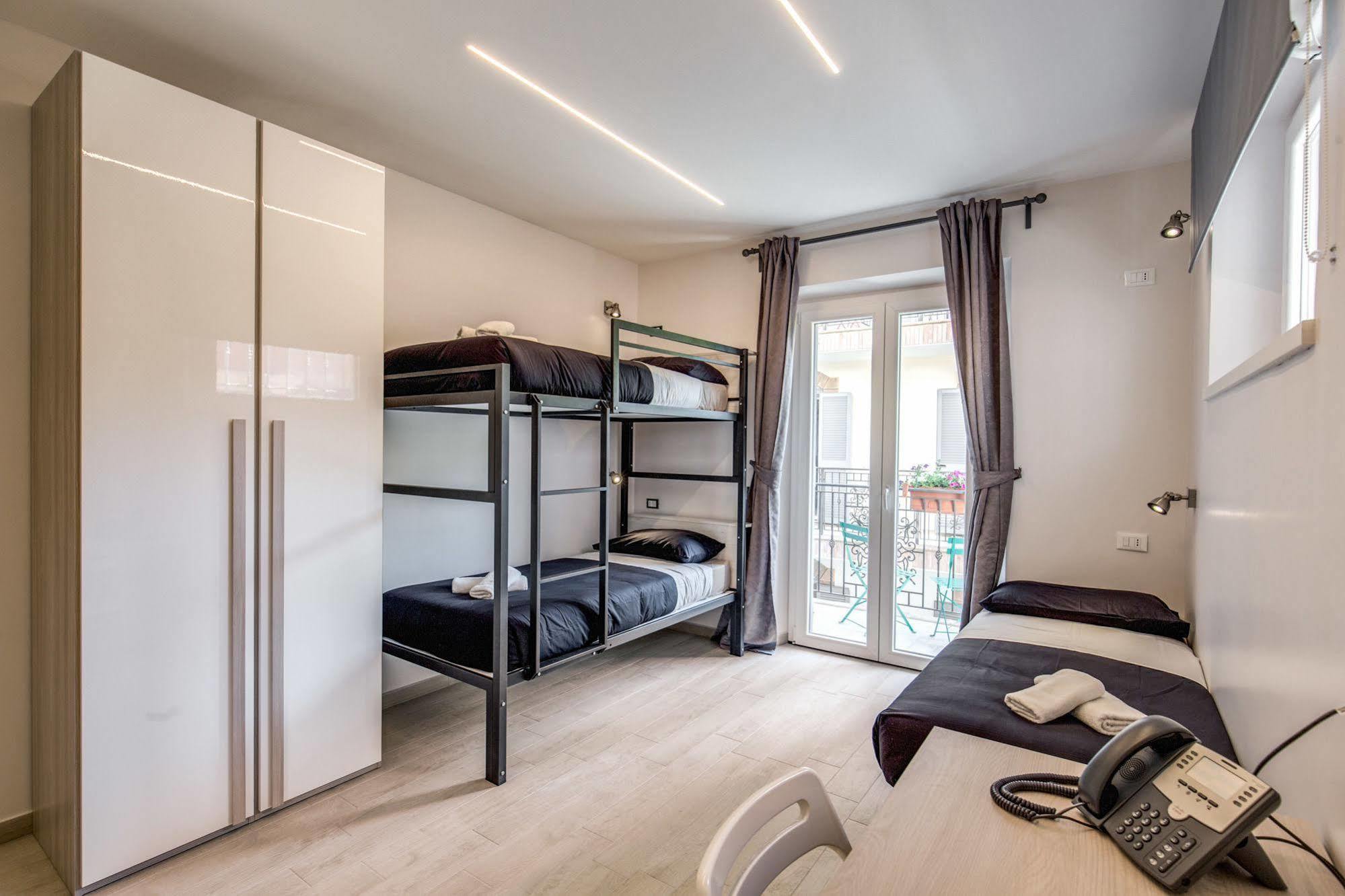 The Bricks Rome Hotel ภายนอก รูปภาพ