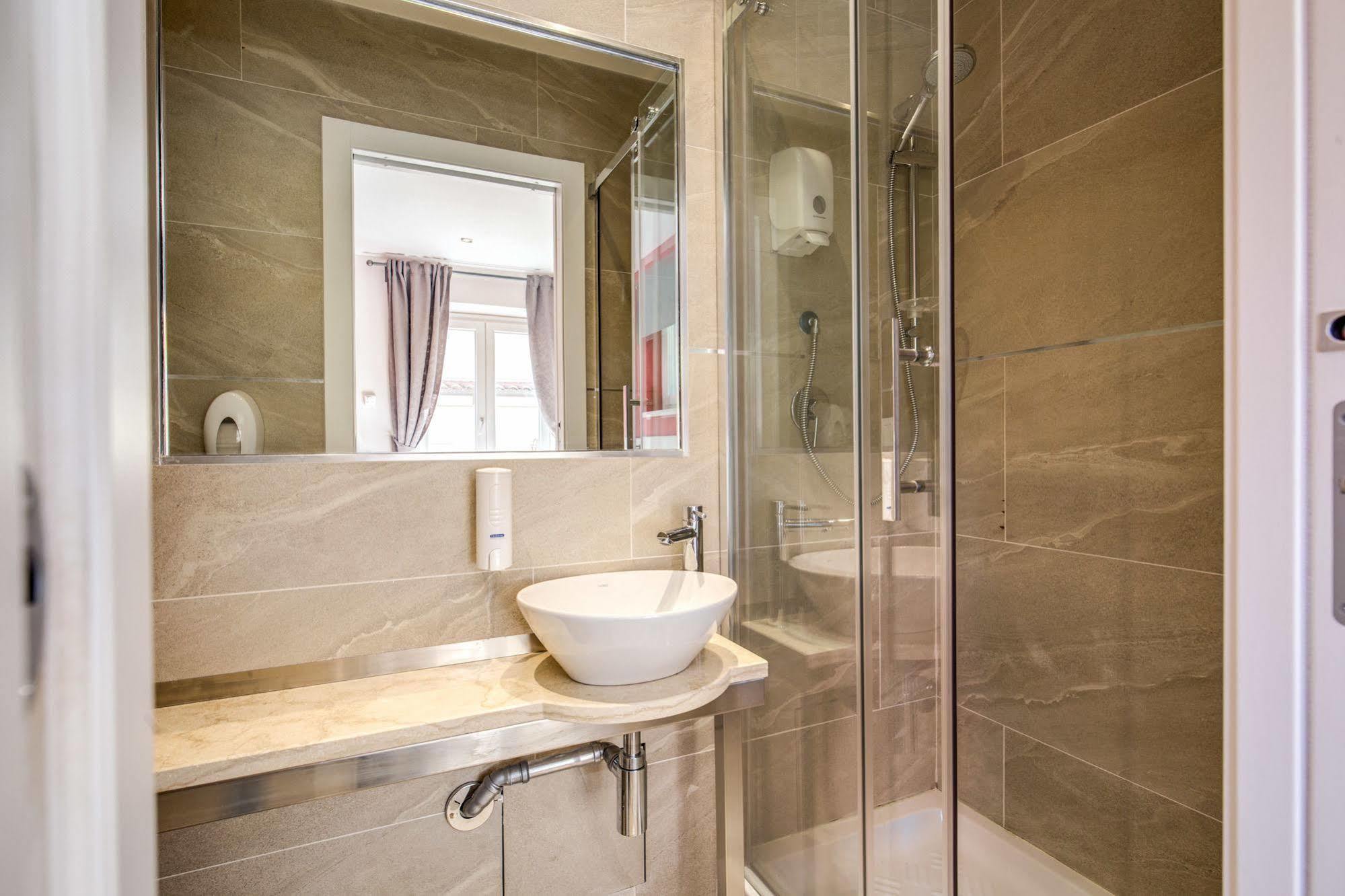 The Bricks Rome Hotel ภายนอก รูปภาพ