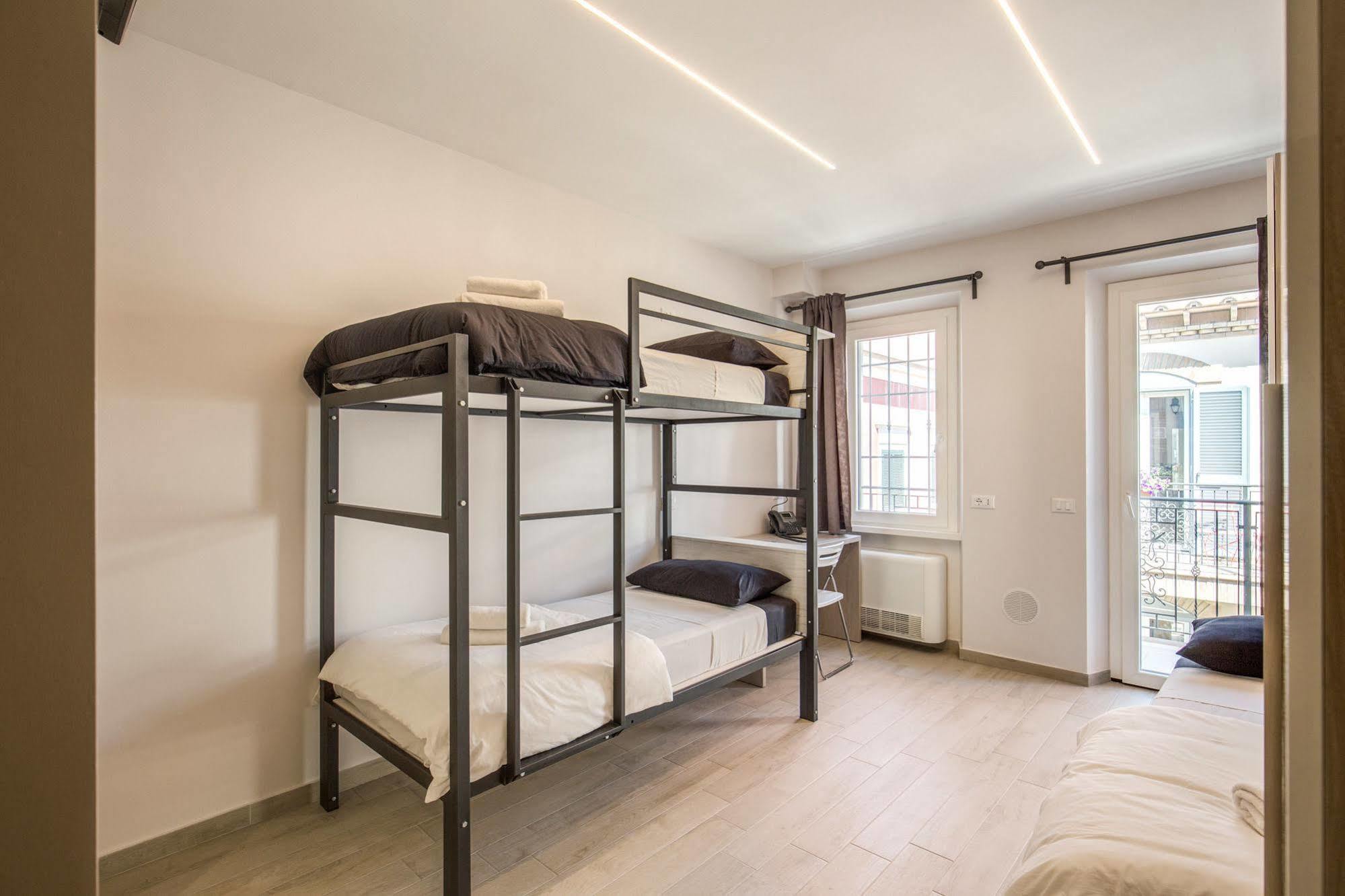 The Bricks Rome Hotel ภายนอก รูปภาพ