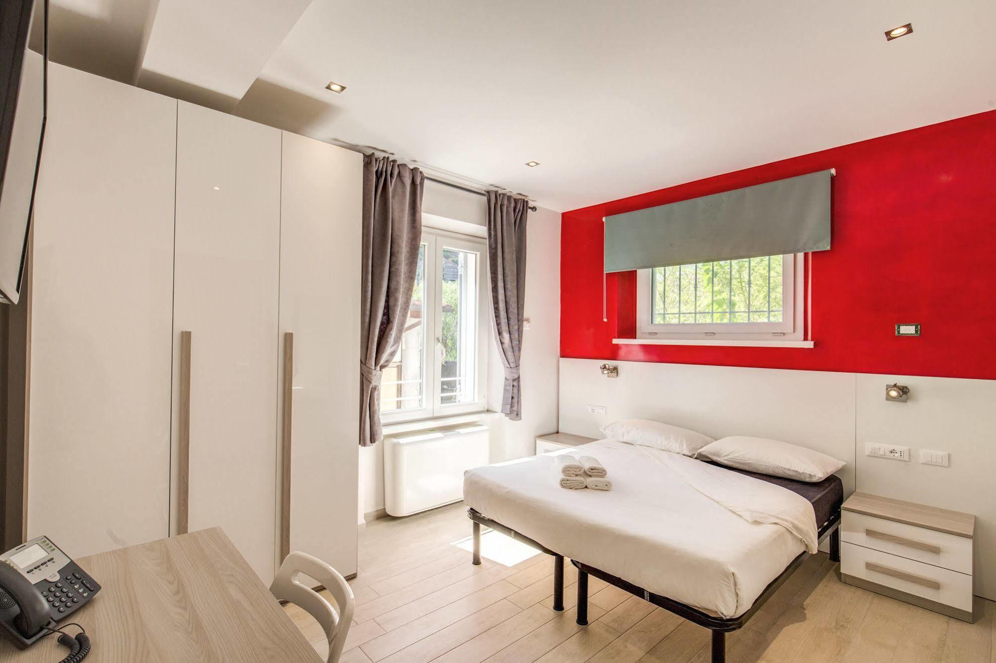 The Bricks Rome Hotel ภายนอก รูปภาพ
