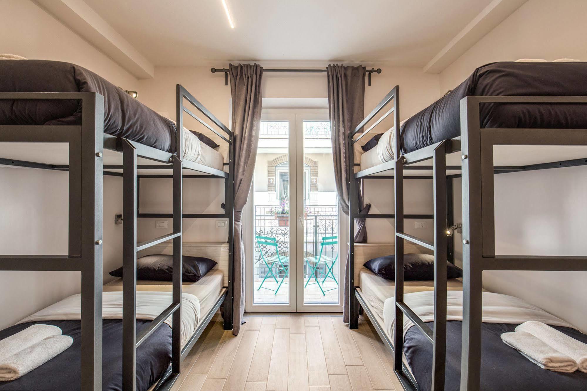 The Bricks Rome Hotel ภายนอก รูปภาพ
