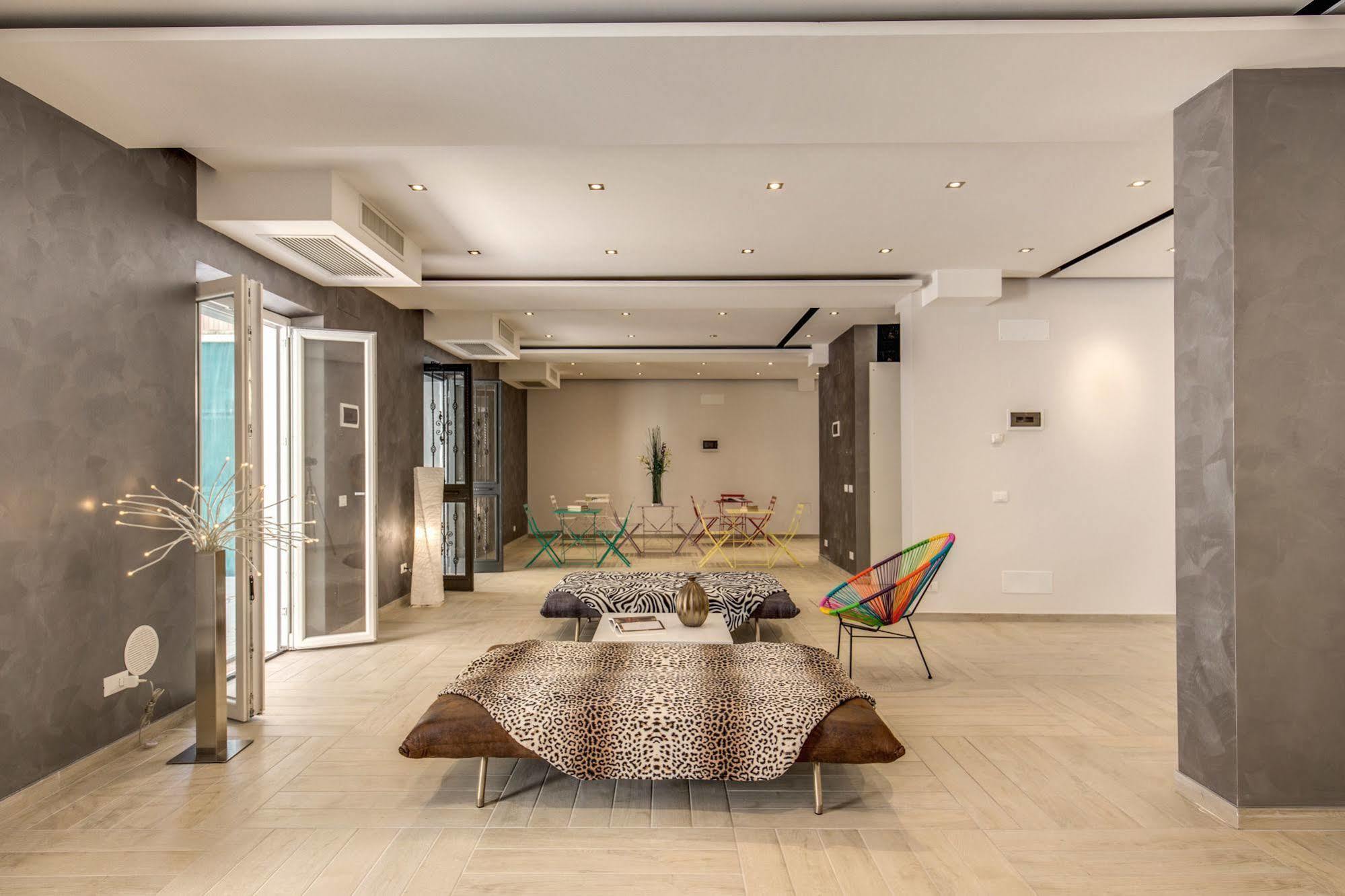 The Bricks Rome Hotel ภายนอก รูปภาพ